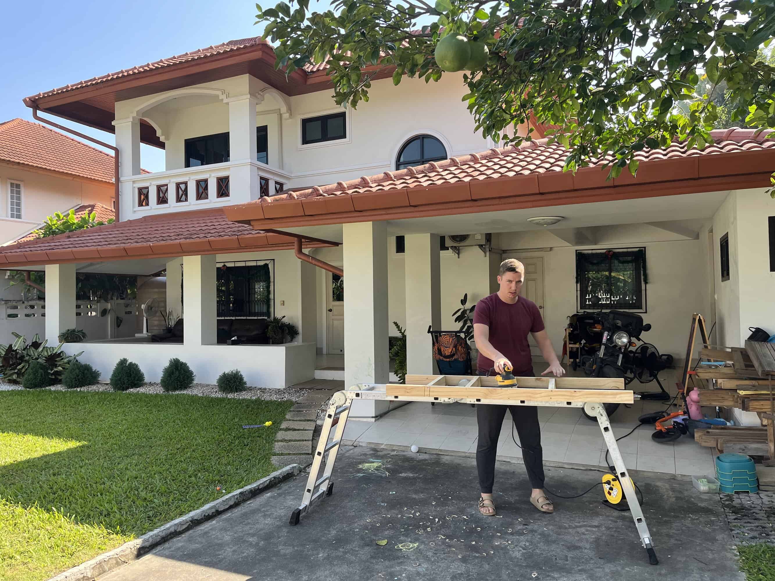 ฿94,000–200,000/month (~$3,000–$6,500)